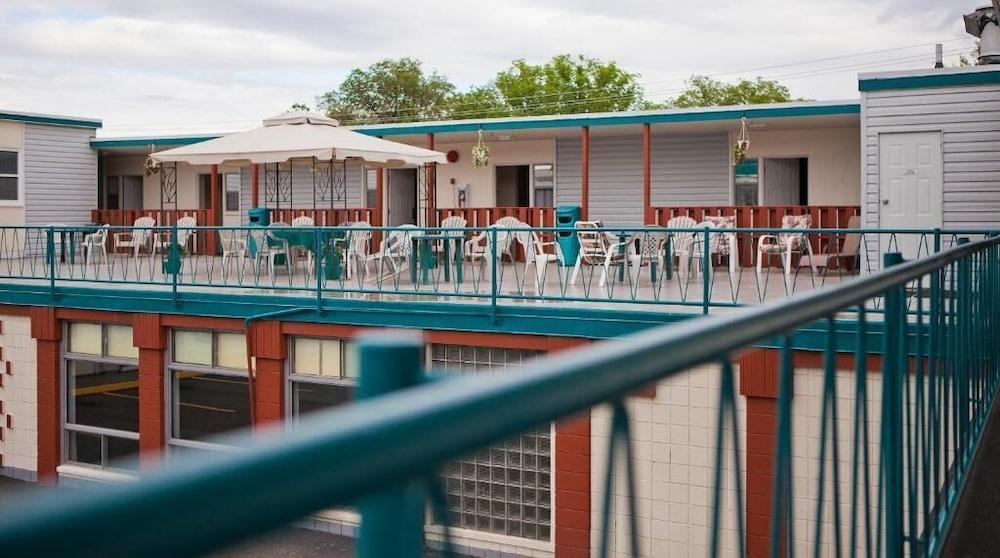 Scott'S Inn & Suites Κάμλουπς Εξωτερικό φωτογραφία